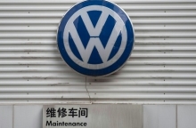 volkswagen beetle huyen thoai con bo di den hoi ket