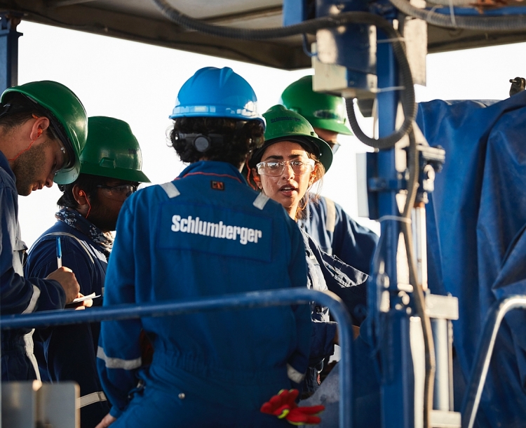 Schlumberger xem xét cắt giảm gần 400 việc làm ở Pháp