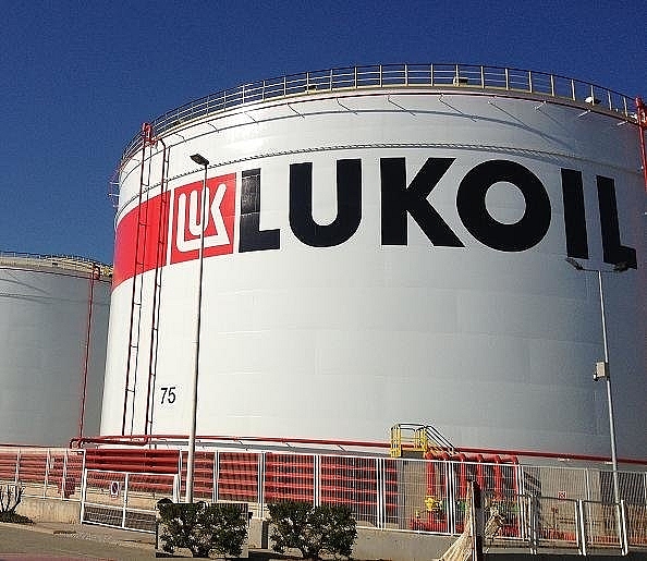 Lukoil: Lợi nhuận ròng tăng 4 lần trong quý 3 năm 2021 Lukoil: Lợi nhuận ròng tăng 4 lần trong quý 3 năm 2021