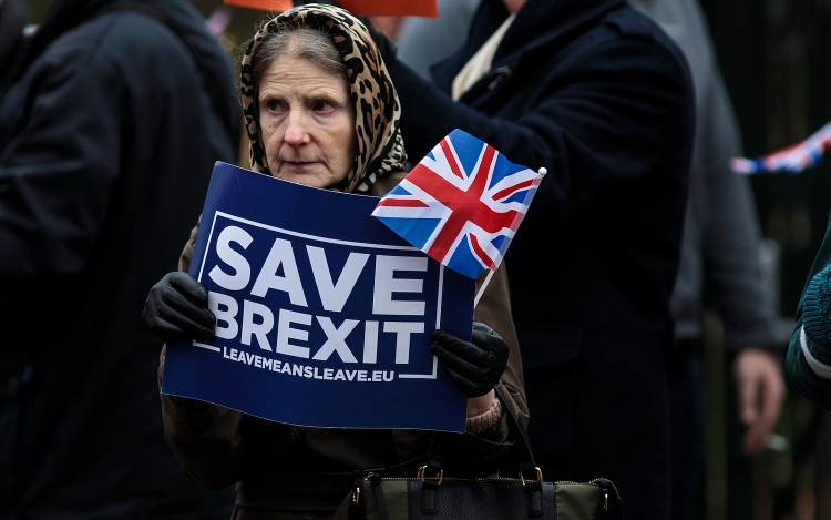 brexit nhu chuyen dua