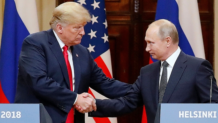 nga giup ong trump dac cu cu lua lon nhat lich su chinh tri my