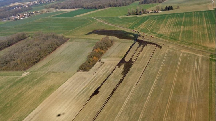 Chính phủ Pháp muốn tăng cường kiểm soát đường ống dẫn dầu khí chinh phu phap muon tang cuong kiem soat duong ong dan dau khi
