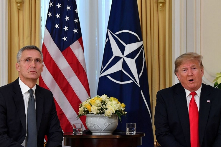 ong trump noi ve dau mo syria chung toi muon lam gi thi lam