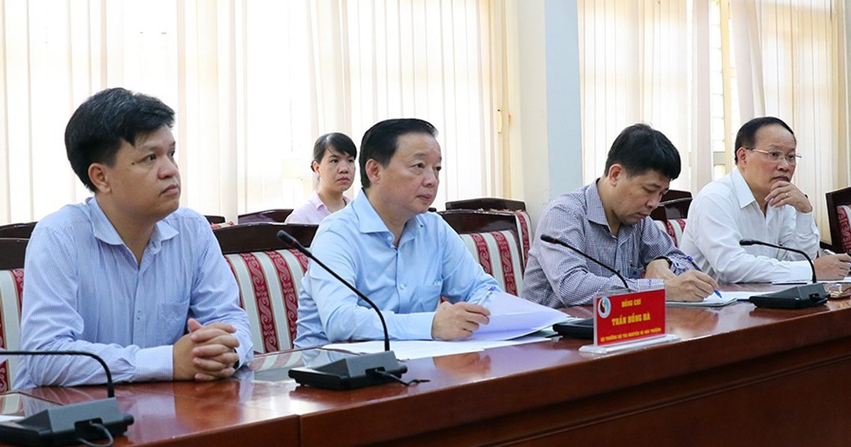 Bộ trưởng Tài nguyên và Môi trường tiếp dân 4 ngày trong năm 2021