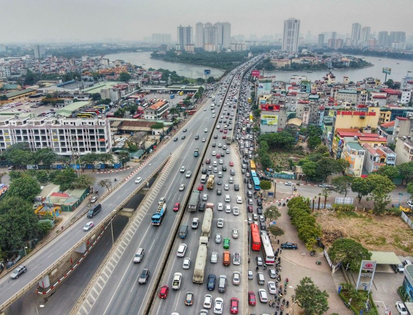 Các phương án phân luồng giao thông ra vào Hà Nội dịp Tết Nguyên đán
