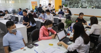 "Đua" làm giàu từ chứng khoán, gặp cú "sốc" nặng mất ngay 25,5 tỷ USD