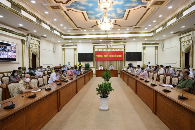 TPHCM đang xem xét phương án thu hẹp địa điểm bị phong tỏa vì dịch Covid-19 - 2