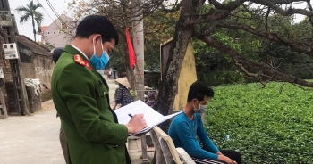 Hải Dương: Phê bình 6 cán bộ, lãnh đạo "lề mề" trong phòng chống Covid-19