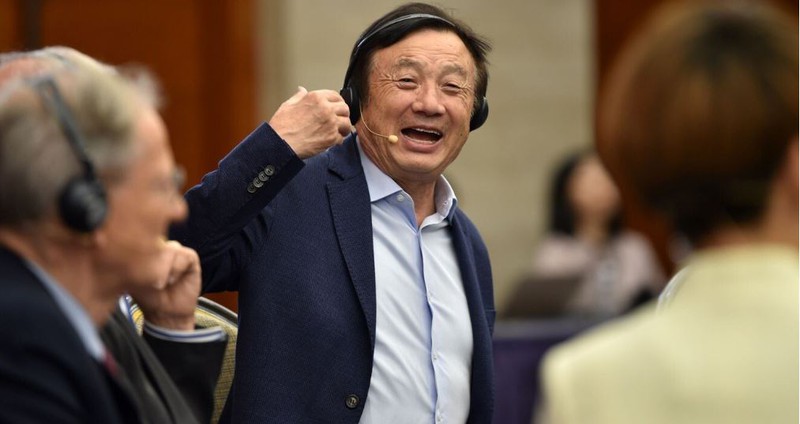 Bạn ông Nhậm nói rằng ông ấy rất quan tâm đến người xung quanh. Ảnh: REUTERS