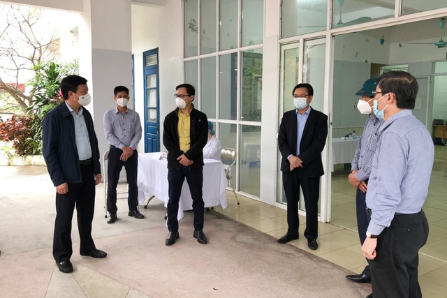 Hải Dương ưu tiên phụ nữ tiêm vắc xin Covid-19 trước nhân dịp 8/3 - 1 Hải Dương ưu tiên phụ nữ tiêm vắc xin Covid-19 trước nhân dịp 8/3 - 1