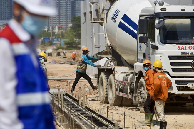 Cận cảnh đại công trường Metro chạy nước rút về đích - 9