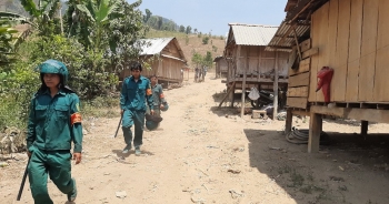 Công an đột kích điểm khai thác vàng lậu "khủng"