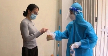 F0 bị "đánh đố" khi xin giấy nghỉ việc hưởng bảo hiểm, nhà quản lý nói gì?