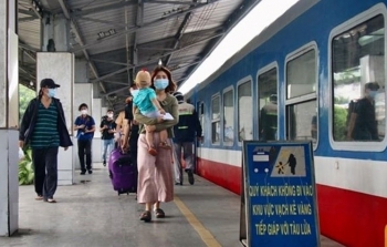 Đường sắt chạy thêm tàu, tăng cường bảo đảm an toàn giao thông dịp lễ 30/4 và 1/5