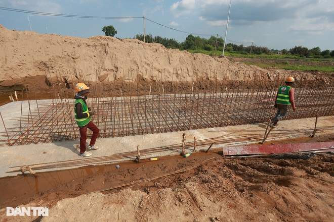 Gấp rút thi công các nút giao trọng điểm cao tốc Long Thành - Dầu Giây - 12