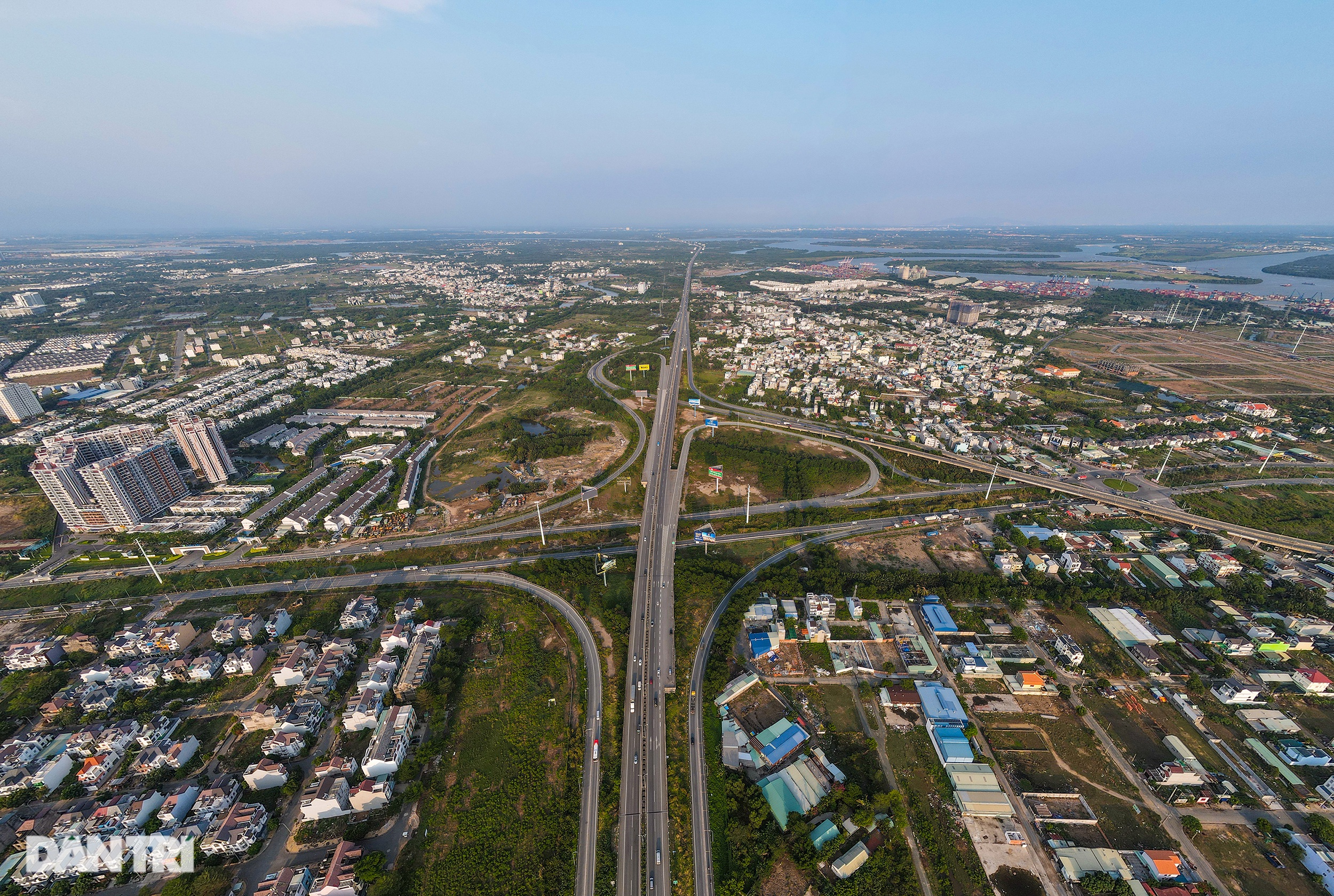 Gấp rút thi công các nút giao trọng điểm cao tốc Long Thành - Dầu Giây - 4