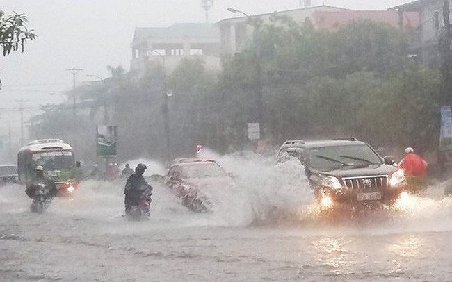 Cảnh báo Bắc Bộ và Bắc Trung Bộ mưa lớn; Bắc Bộ lũ quét, sạt lở đất