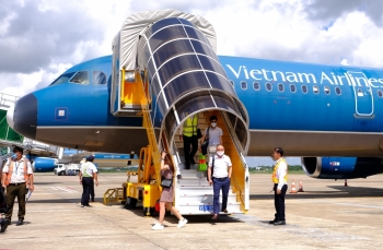 Đề xuất giảm trần giá vé máy bay đi, đến Cần Thơ