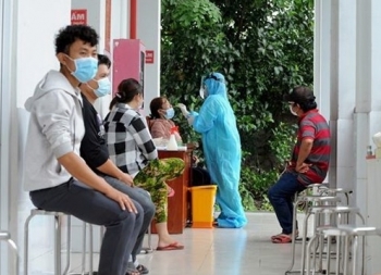 Thêm nhiều tỉnh yêu cầu người về từ vùng giãn cách phải cách ly và tự trả phí
