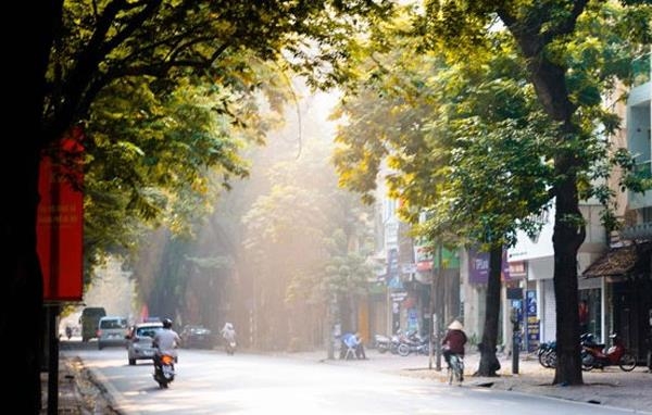 Bắc Bộ ngày nắng đêm rét, Nam Bộ thủy triều cao, cảnh báo ngập úng