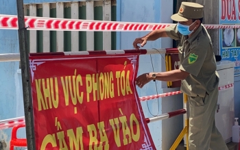 Tỉnh Trà Vinh tiếp tục giãn cách, TP Cần Thơ tạm dừng nhiều hoạt động