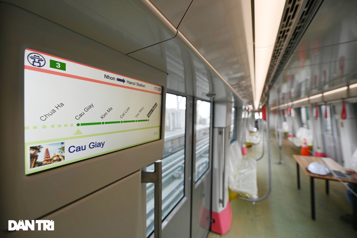 Cận cảnh đoàn tàu chạy thử toàn tuyến phần trên cao Metro Nhổn - ga Hà Nội - 8