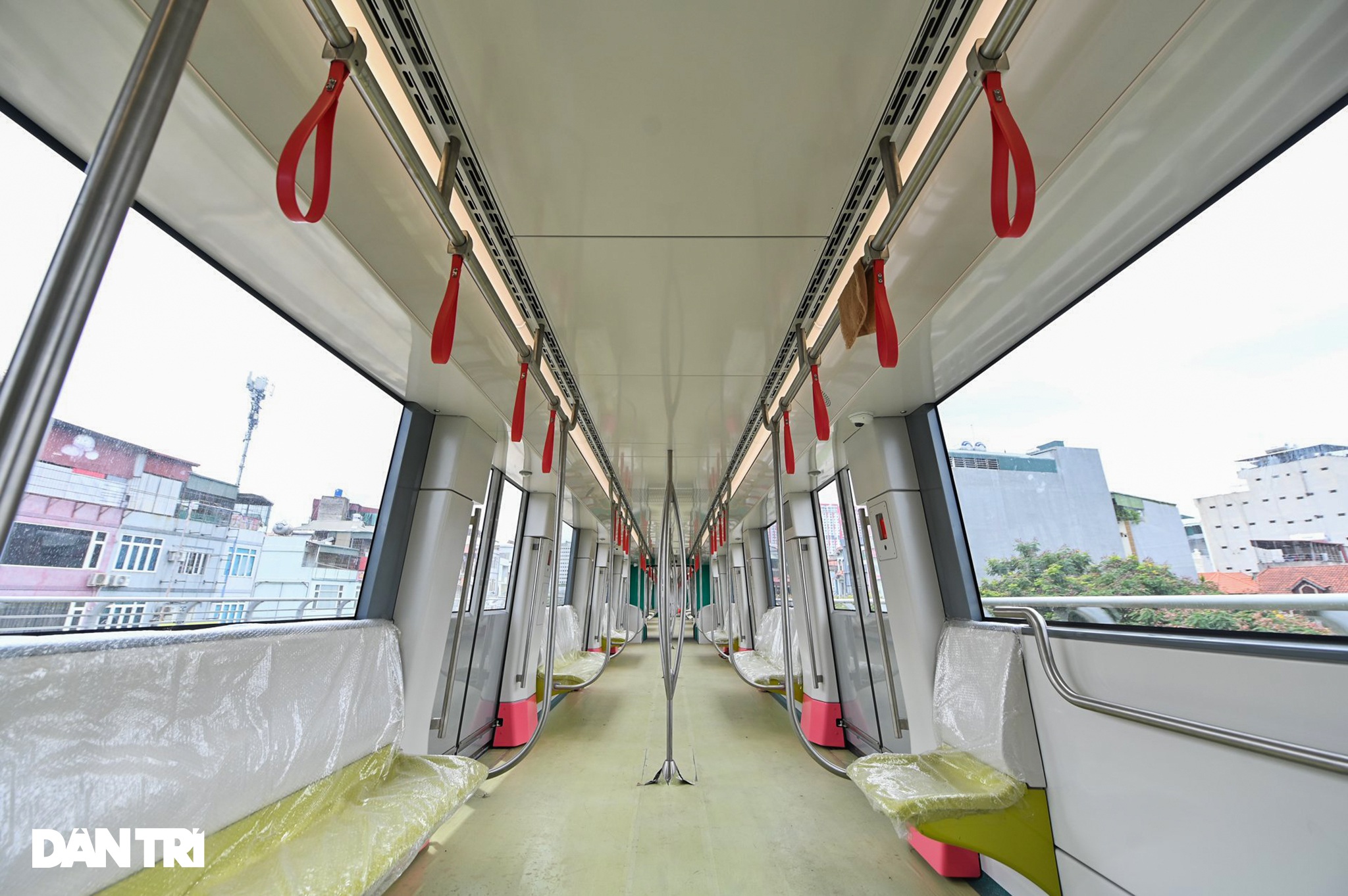 Cận cảnh đoàn tàu chạy thử toàn tuyến phần trên cao Metro Nhổn - ga Hà Nội - 6