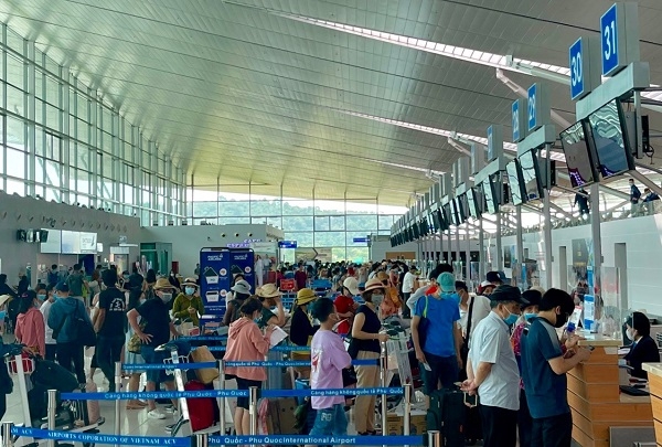 Kiên Giang đề xuất dừng các chuyến bay chở khách từ TP HCM đến Phú Quốc và ngược lại