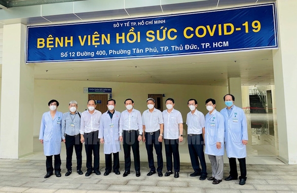 TPHCM: Bí thư Thành ủy Nguyễn Văn Nên thăm Bệnh viện Hồi sức Covid-19