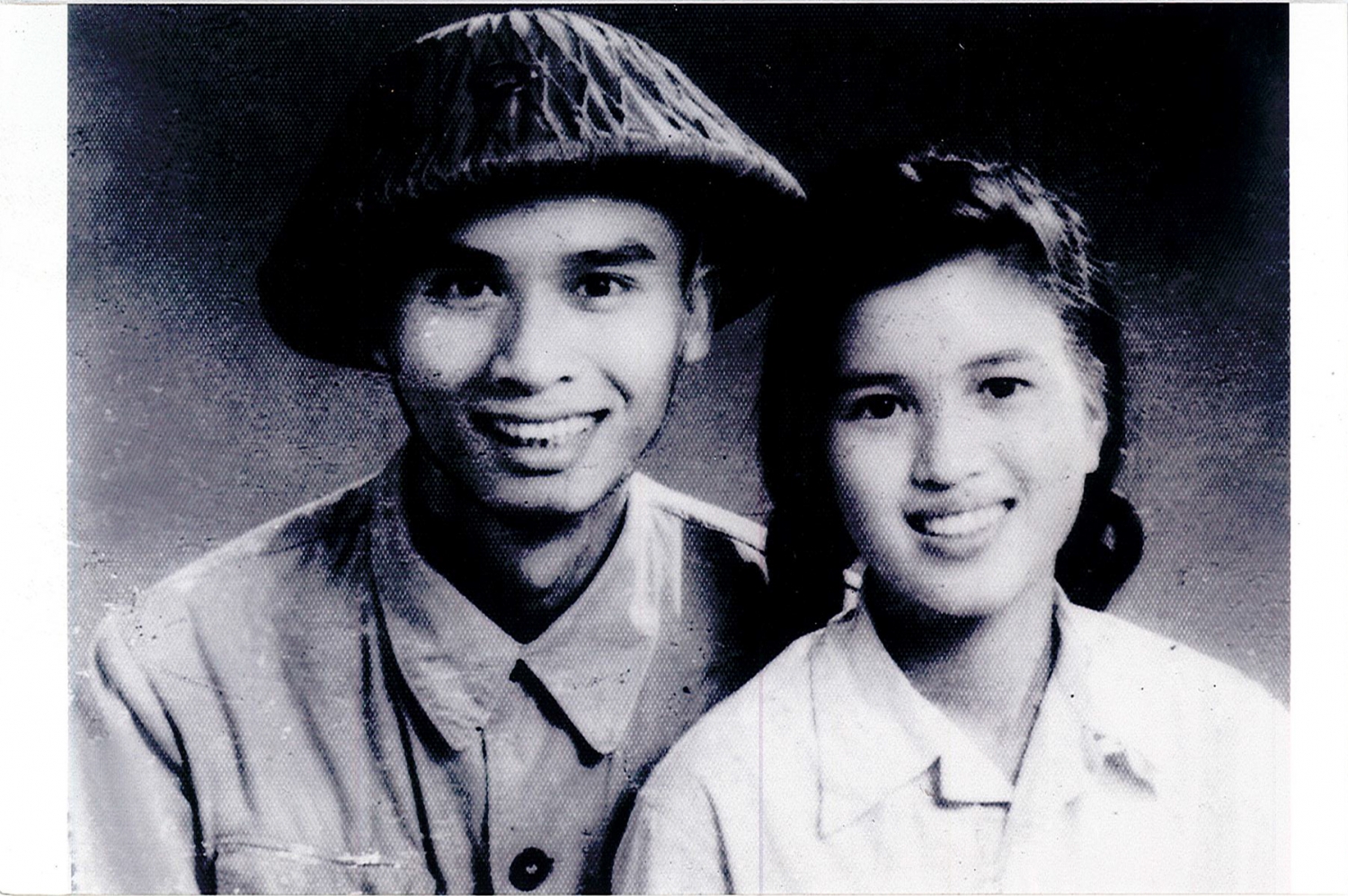Hành nghề y trong kháng chiến