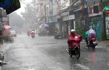 Mưa dông trên cả nước, cảnh báo lũ quét, sạt lở đất và ngập cục bộ