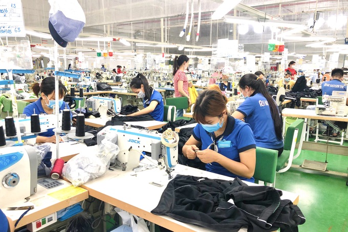 Tăng lương, công nhân đỡ lo vay nóng, nhịn ăn sáng triền miên - 3