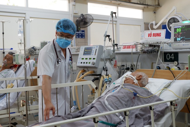 Nhiều thách thức trong điều trị bệnh nhân ngộ độc pate Minh Chay - 5