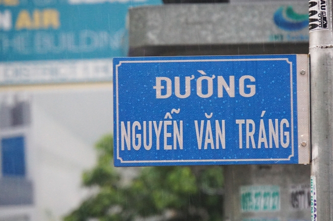 Vì sao 38 tên đường ở TP HCM bị đặt sai?