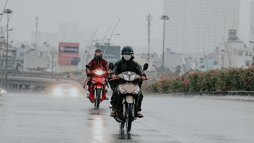 Vùng núi Bắc Bộ, Nam Trung Bộ, Tây Nguyên và Nam Bộ mưa dông
