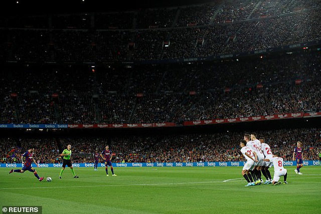 messi va luis suarez ruc sang barcelona thang dam sevilla
