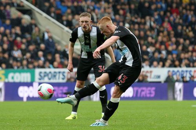 Newcastle 1-0 Man Utd: 