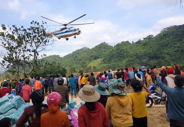 Tan hoang, ngổn ngang, xác xơ sau lũ! - 1 Tan hoang, ngổn ngang, xác xơ sau lũ! - 1