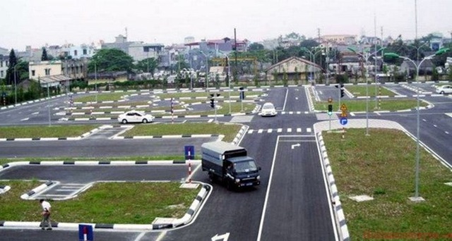 Đánh giá toàn diện việc chuyển quản lý giấy phép lái xe sang ngành công an - 2