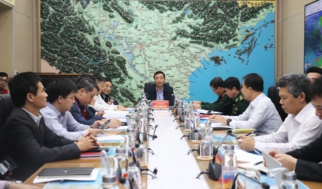 Hơn 7.000 người đang nỗ lực tìm kiếm 21 trường hợp bị mất tích do mưa lũ tại Quảng Nam