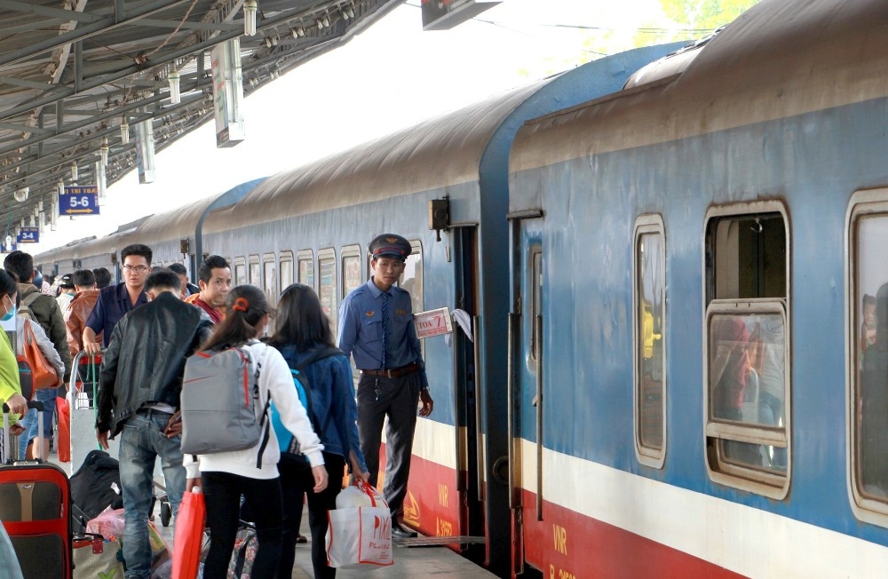Khuyến khích hành khách đi tàu hỏa, 8.000 vé tàu giảm giá tới 50%