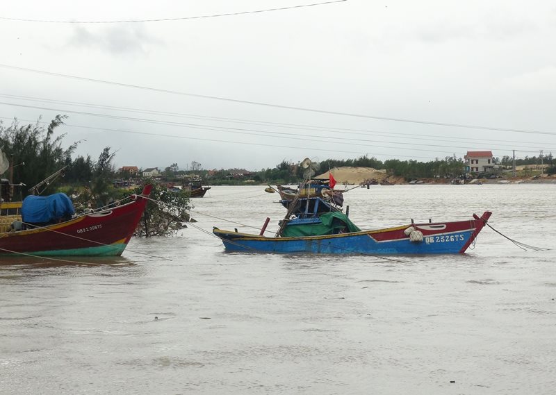 Quảng Bình ứng phó kịp thời, giảm tổn thất do bão 13 gây ra -0