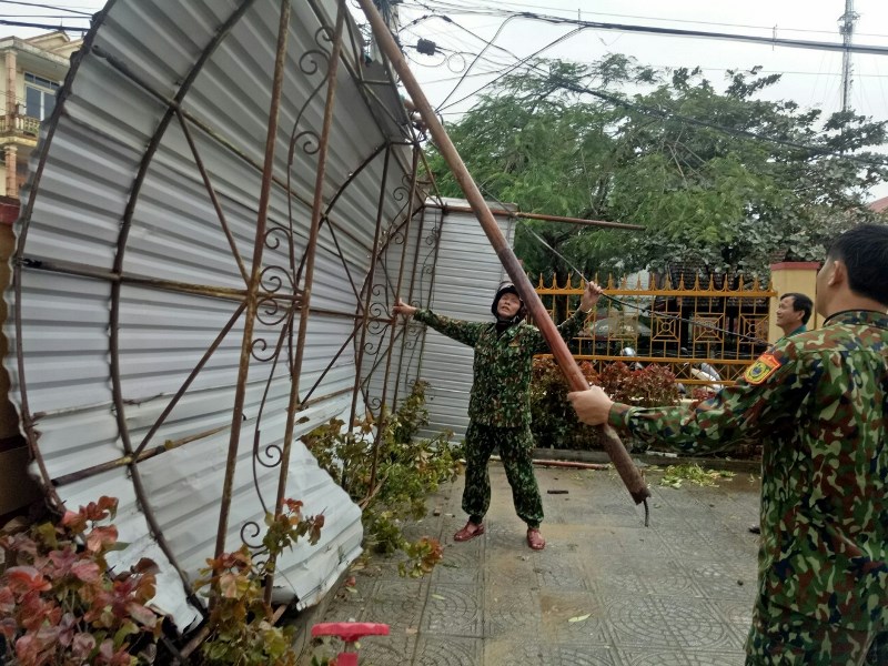 Quảng Bình ứng phó kịp thời, giảm tổn thất do bão 13 gây ra -0