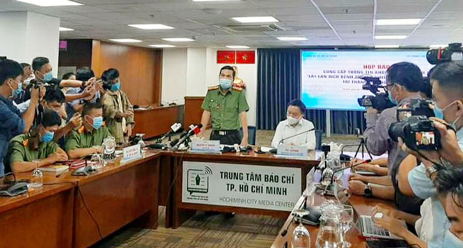 Khởi tố vụ án “Làm lây lan dịch bệnh truyền nhiễm nguy hiểm cho người” tại thành phố Hồ Chí Minh