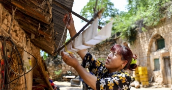 Quá khan hiếm nước sạch, Trung Quốc phải kinh doanh nước mưa