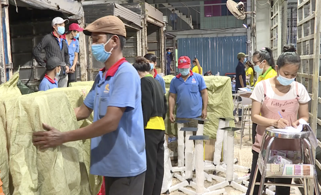 TPHCM: Thưởng Tết cao nhất là 1 tỷ đồng - 2
