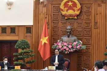 Vắc xin, thuốc điều trị và ý thức của người dân có tính chất rất cơ bản, quan trọng trong phòng, chống dịch