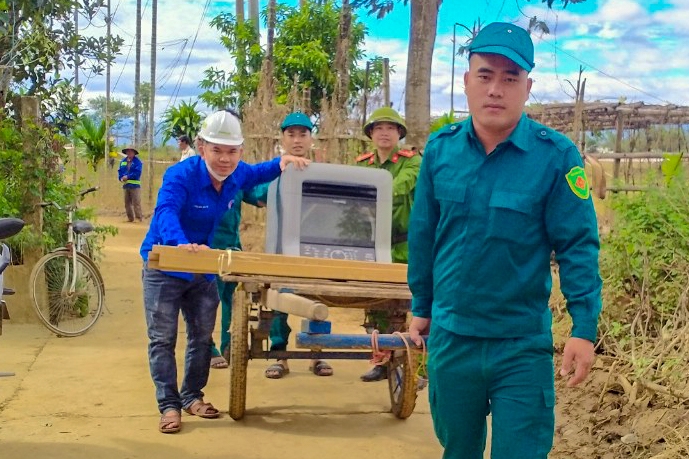 Quảng Nam: Người dân thấp thỏm lo sợ vì bờ sông sạt lở
