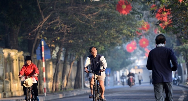 thoi tiet ngay 3011 ha noi ngay nang dem va sang troi ret
