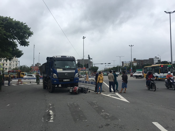 tin tuc ngay 1512 ha noi cam o to tai 20 tuyen duong phuc vu tran chung ket aff cup 2018